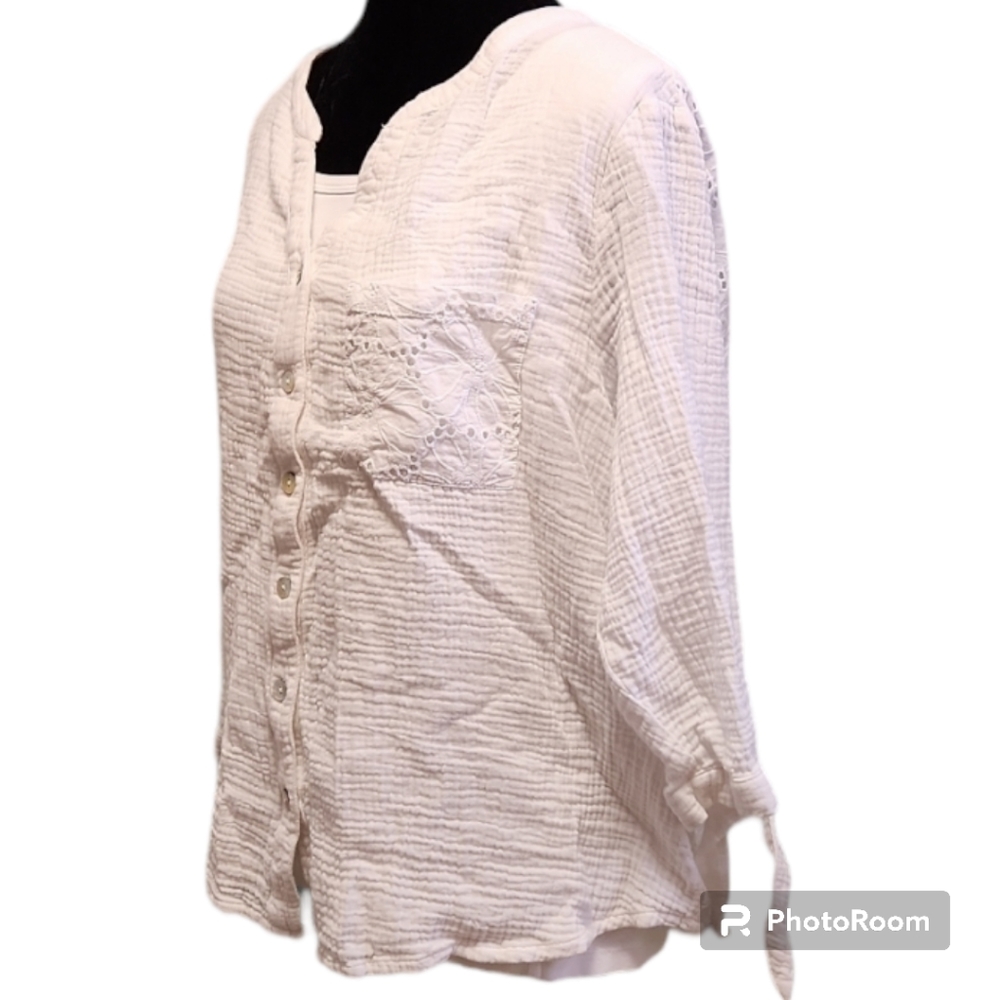 Alfred Dunner- white cotton XL floral 3/4 sleeve eyelet - Picture 3 of 11